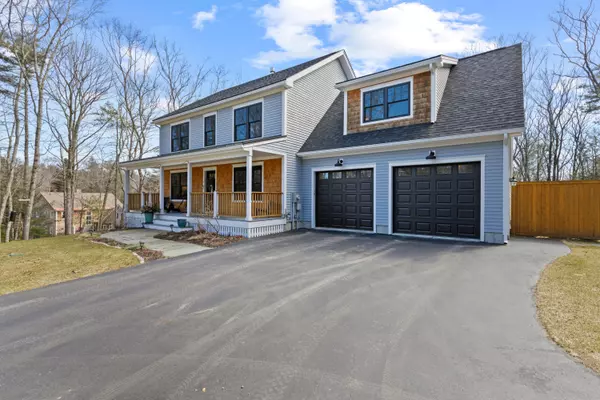 Freeport, ME 04032,5 Goodrich DR