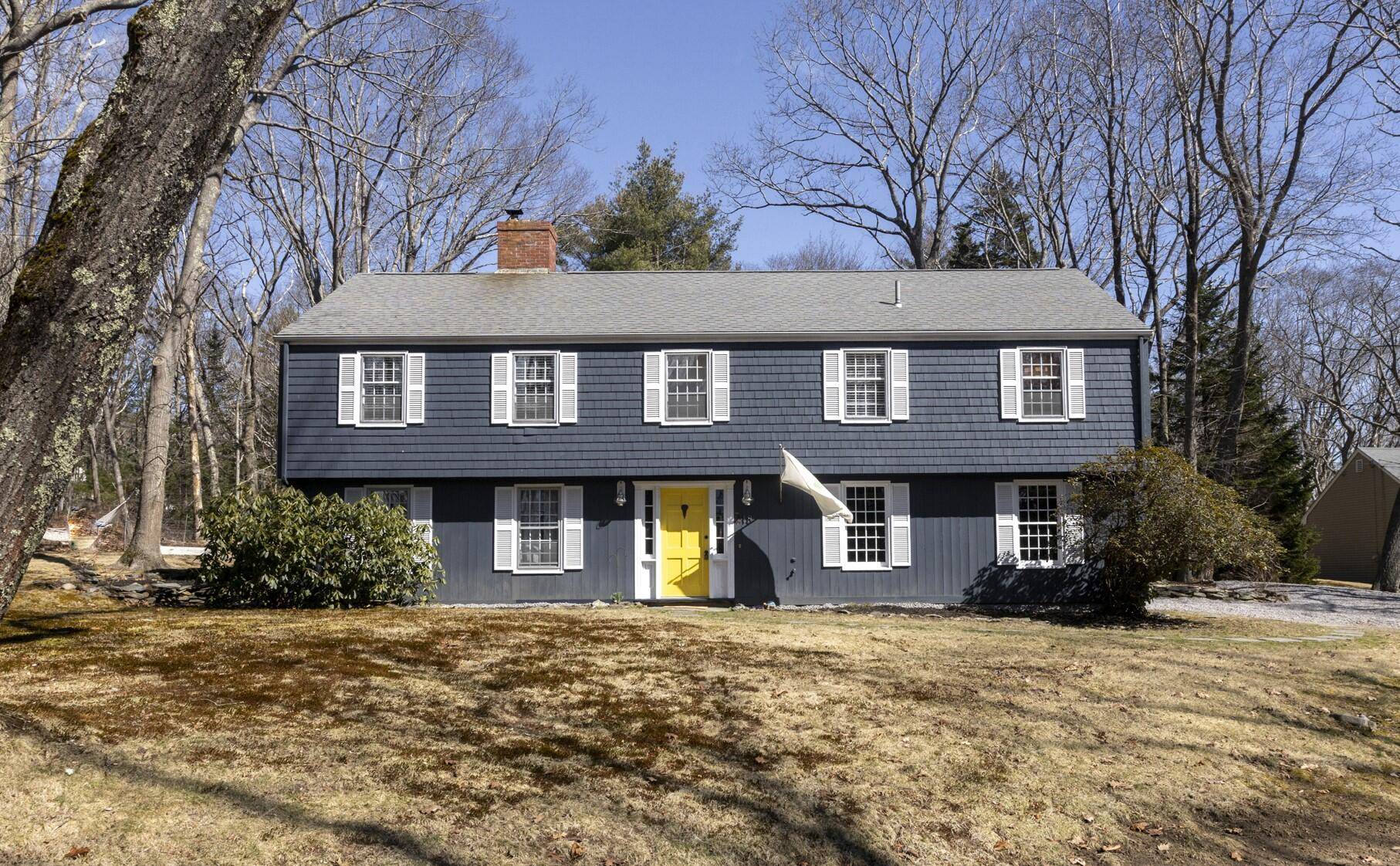 18 Broad Cove RD, Cape Elizabeth, ME 04107