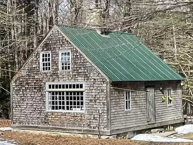 Mount Vernon, ME 04352,343 Bean RD