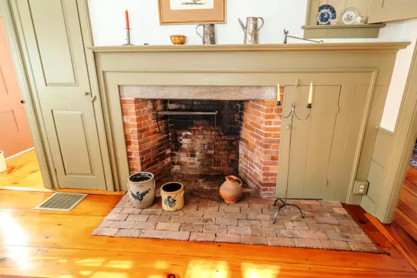 Stockton Springs, ME 04981,14 Seaport AVE