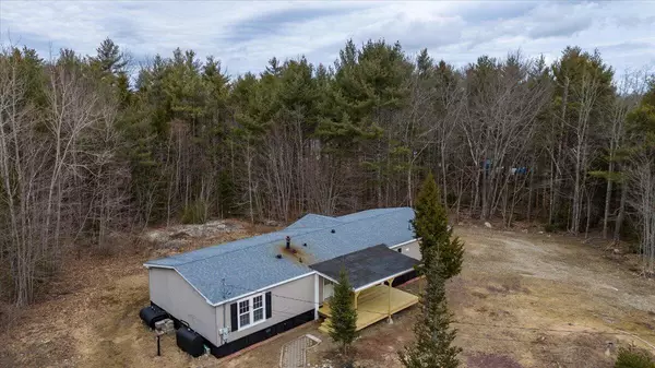 Warren, ME 04864,557 Bunker Hill RD