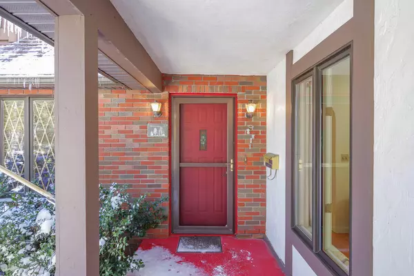 Orono, ME 04473,15 Cromwell DR