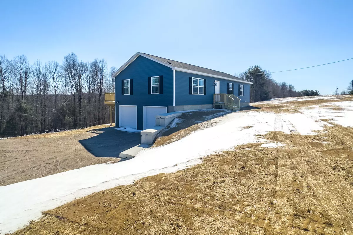 Leeds, ME 04265,3 Alfred DR