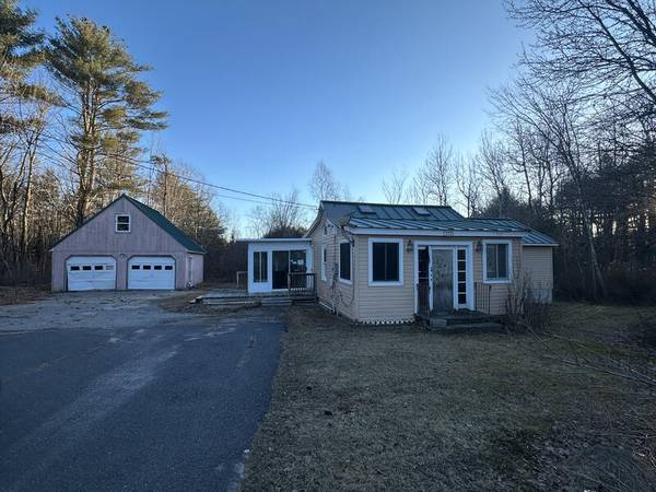 353 Ossipee TRL E, Gorham, ME 04038