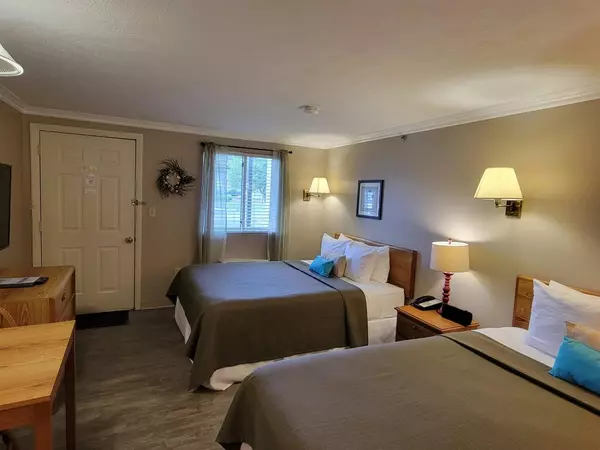 733 Post #124, Wells, ME 04090