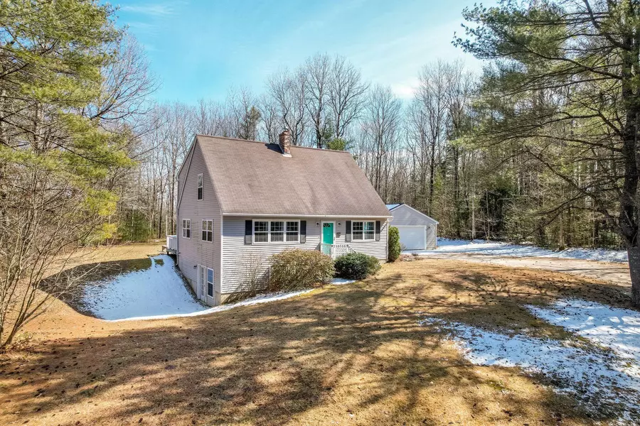 21 Romans RD, New Gloucester, ME 04260