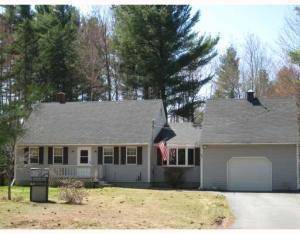 36 Narrow Gauge ST, Kingfield, ME 04947