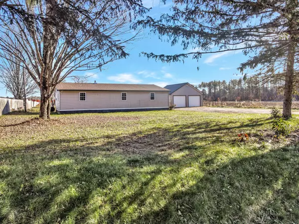 Norridgewock, ME 04957,82 Smithfield RD