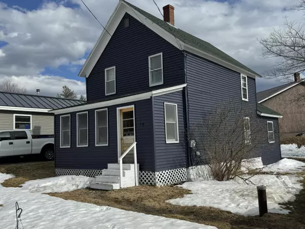 10 Lawrence AVE, Greenville, ME 04441