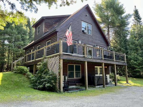 15 English Woods RD, Bethel, ME 04217