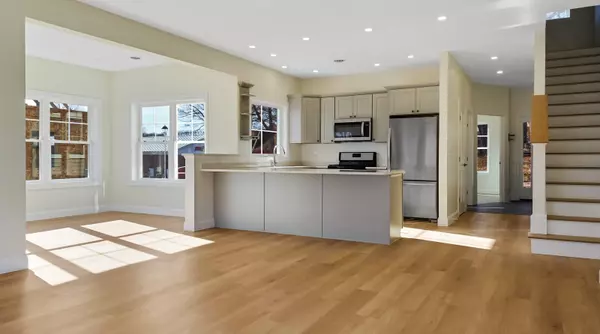 Hallowell, ME 04347,37 Beech ST #37