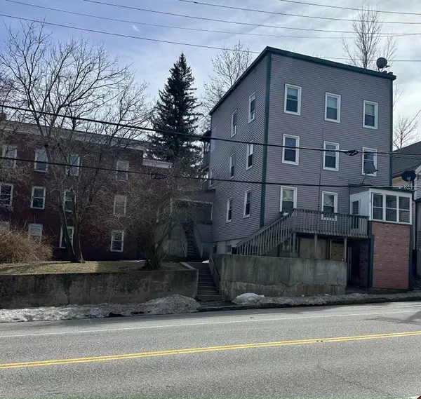 78 Broad ST, Auburn, ME 04210