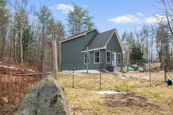 Winthrop, ME 04364,30 Frost DR