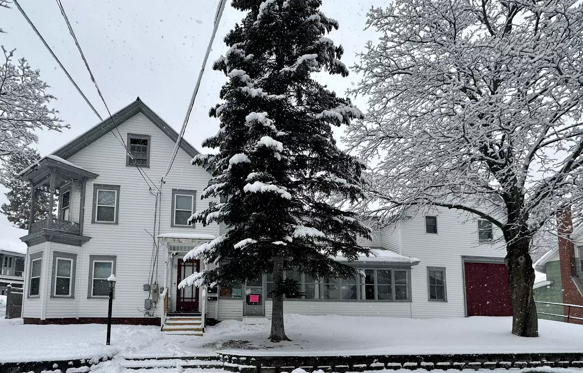 Norway, ME 04268,4 Tucker ST