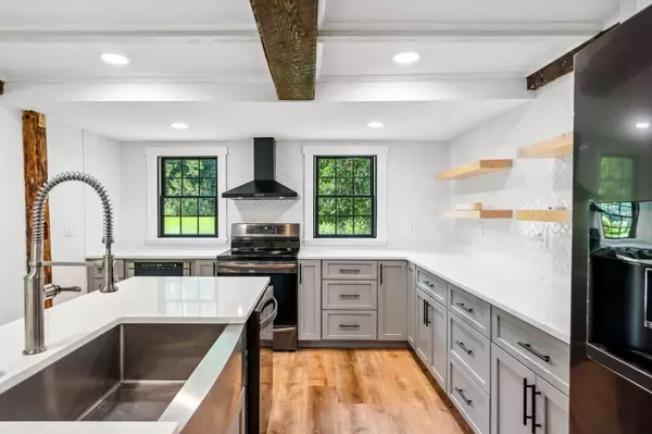 Readfield, ME 04355,41 P Ridge RD