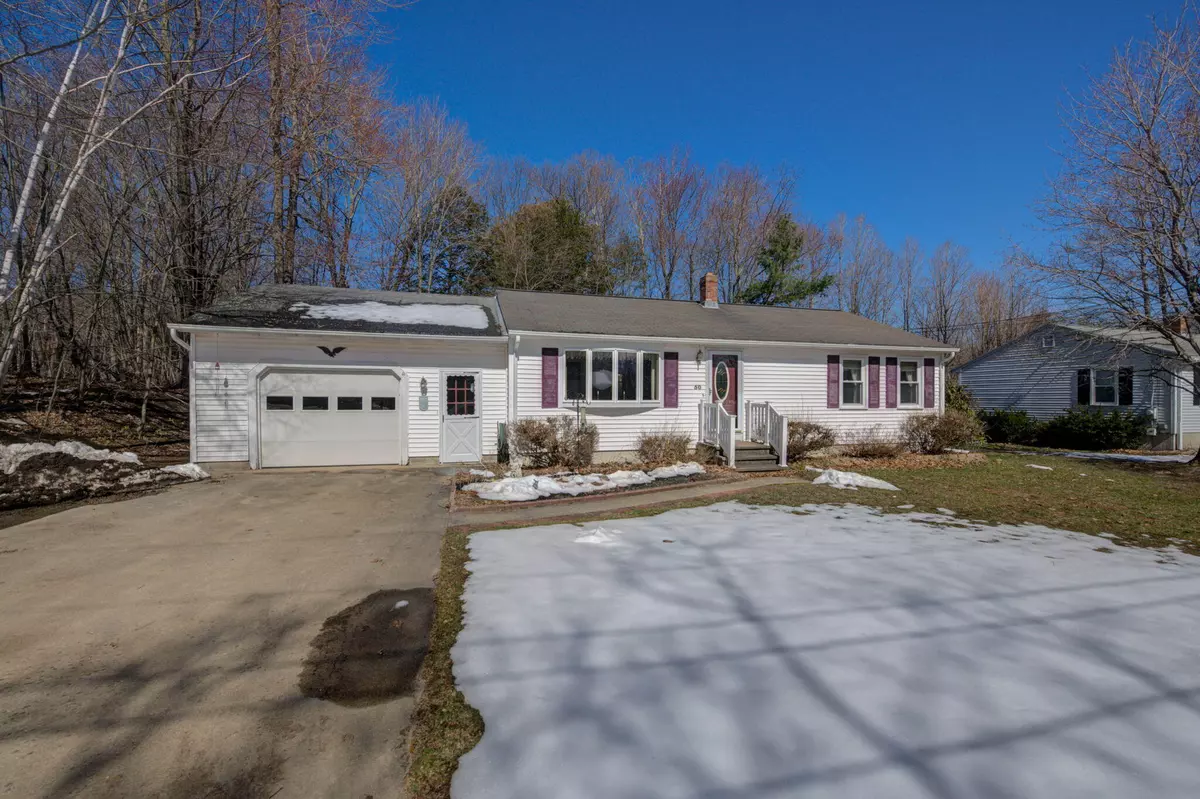 Sanford, ME 04073,50 Essex ST