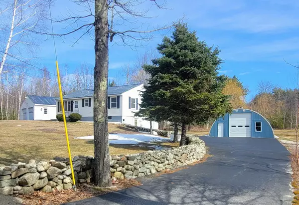 17 Range Hill RD, Poland, ME 04274