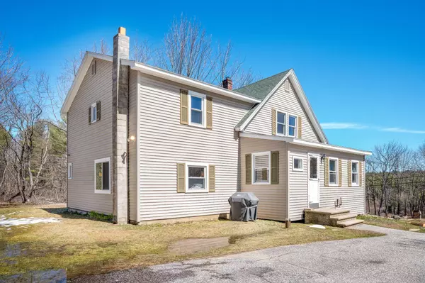 243 Trapp RD, Auburn, ME 04210
