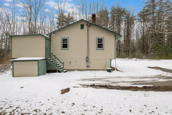 Newcastle, ME 04553,189 Ridge RD