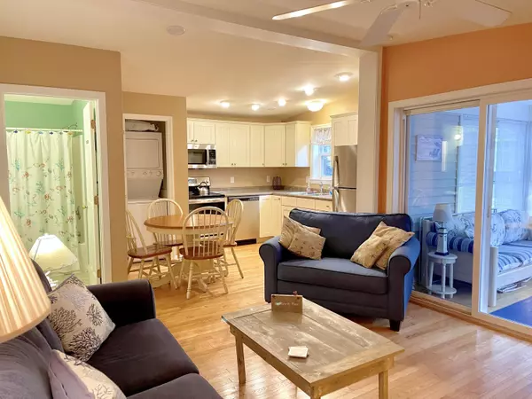 412 post RD #313, Wells, ME 04090