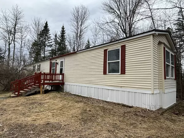 3219 Broadway, Glenburn, ME 04401