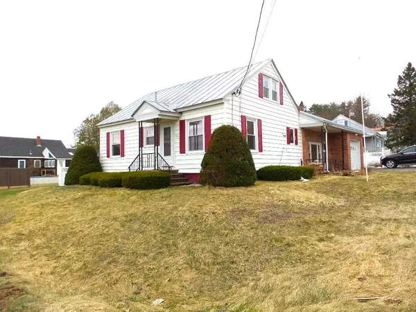 Waterville, ME 04901,184 Carver ST