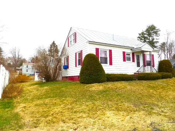 Waterville, ME 04901,184 Carver ST