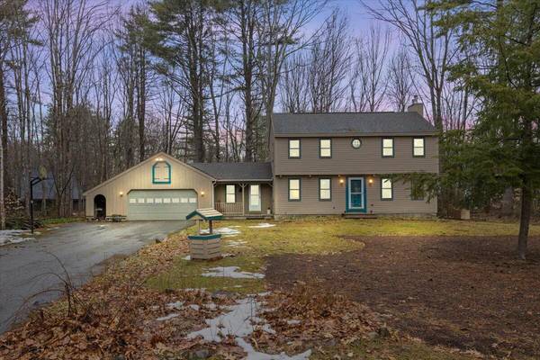 41 Ferncroft RD, Buxton, ME 04093