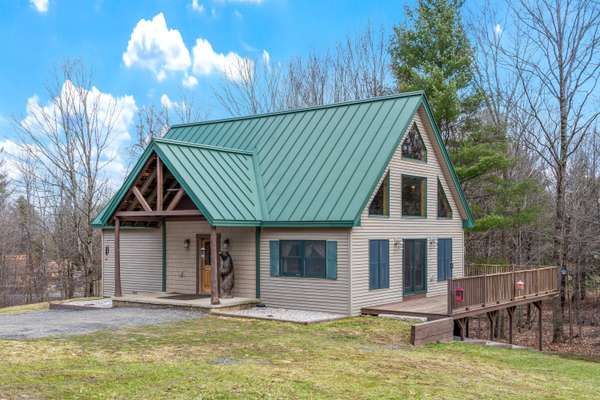 305 Burrill Hill RD, Norridgewock, ME 04957