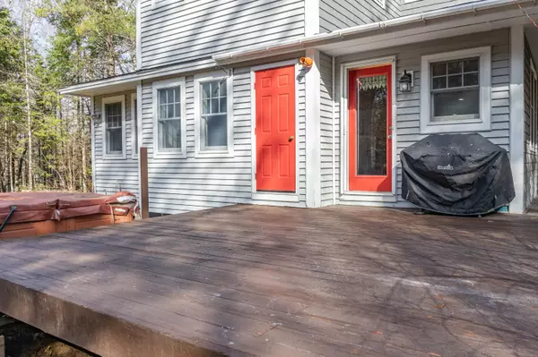 Glenburn, ME 04401,1076 Norway RD