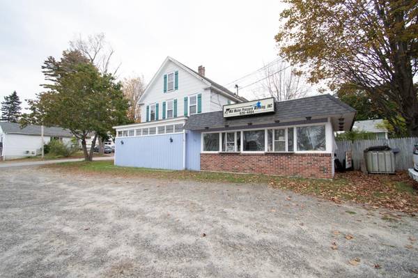 646 Maine AVE, Farmingdale, ME 04344