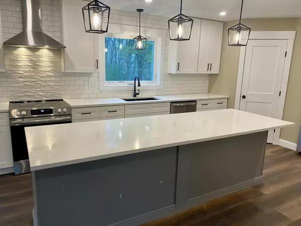 Wells, ME 04090,759 Bald Hill RD