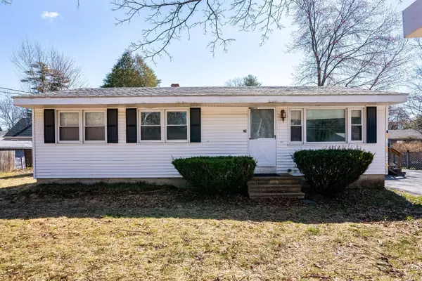 Topsham, ME 04086,29 Williams DR