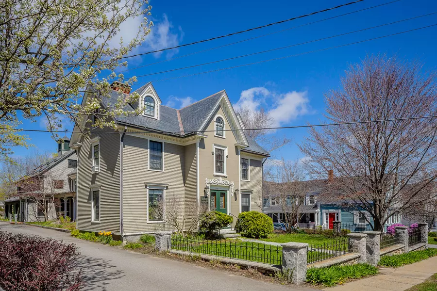 69 Elm ST #200, Camden, ME 04843