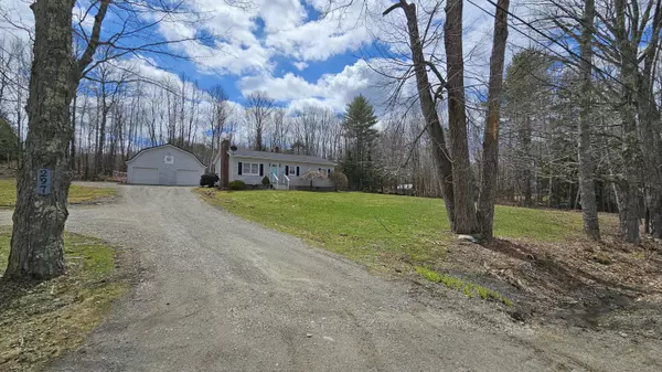 Newburgh, ME 04444,297 North RD