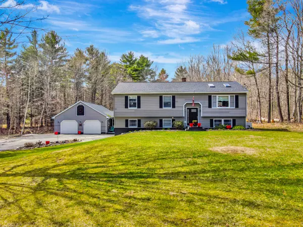 Oakland, ME 04963,437 Belgrade RD