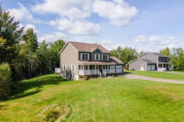 123 Maple Leaf LN, Hermon, ME 04401
