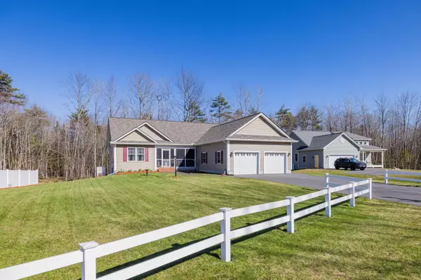 Wells, ME 04090,64 Finch LNDG