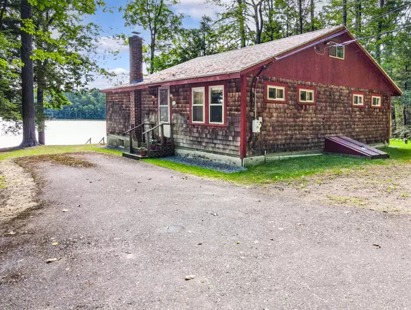 Vassalboro, ME 04989,104 Dam RD