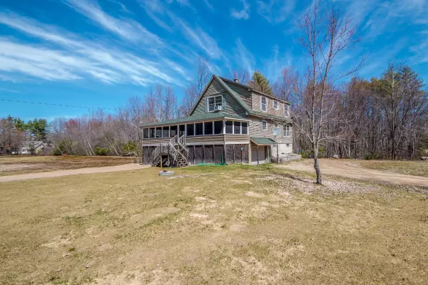 Fryeburg, ME 04037,5 Sunset LN