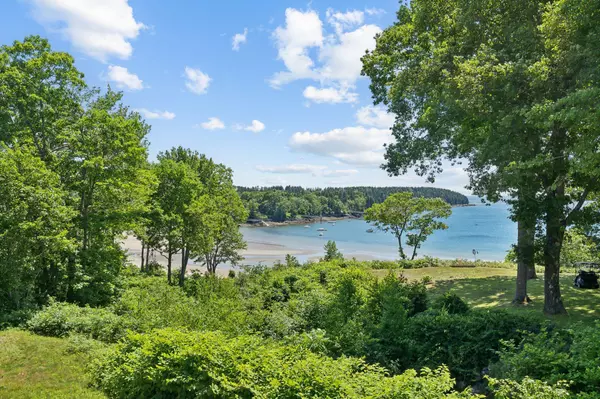 Chebeague Island, ME 04017,103 Cottage RD