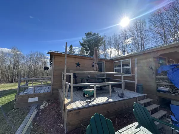 Lee, ME 04455,210 Cobb RD