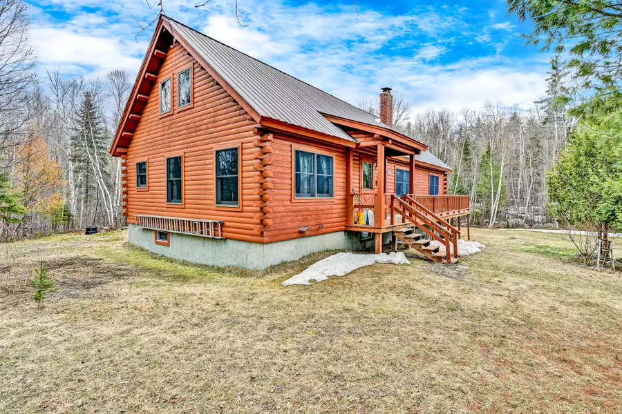 91 Gramps WAY, Coplin Plt, ME 04982