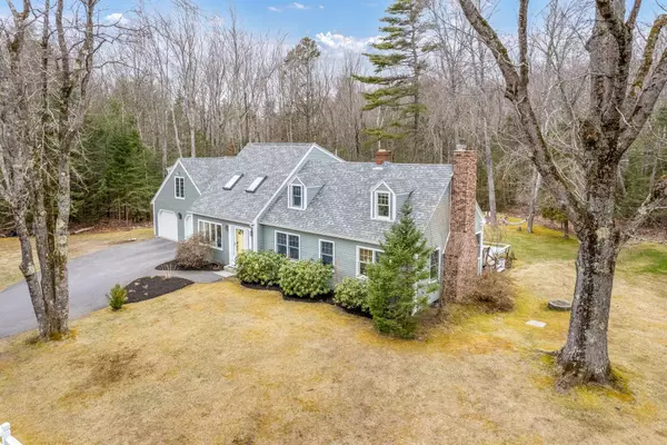 Freeport, ME 04032,9 Spar Cove RD