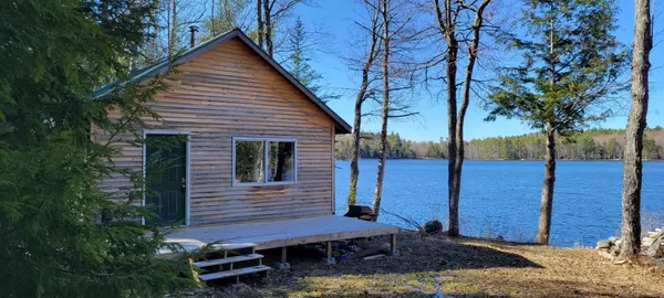 550 Blackguard RD, Waterford, ME 04088