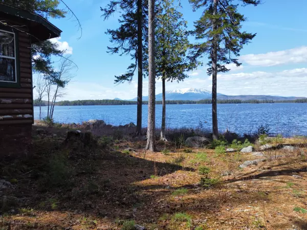 T1 R8 Wels, ME 04462,19 Carr RD