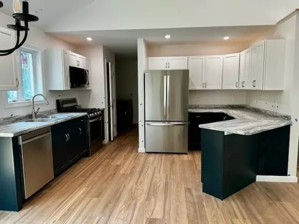 Norway, ME 04268,28 Saunders WAY