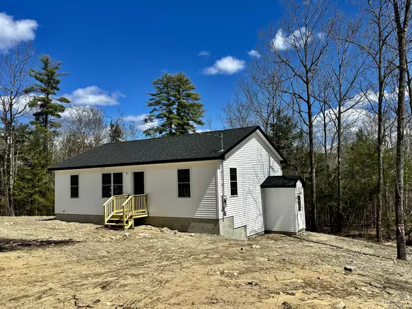 Limerick, ME 04048,21 Quarry RD