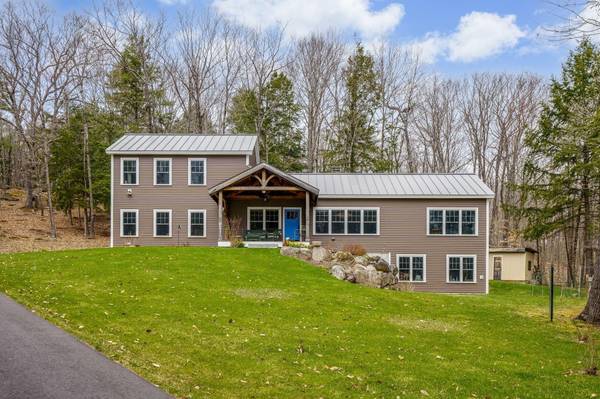 384 Allen RD, Pownal, ME 04069