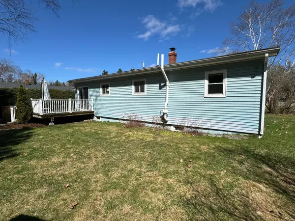 Presque Isle, ME 04769,120 Harvest LN